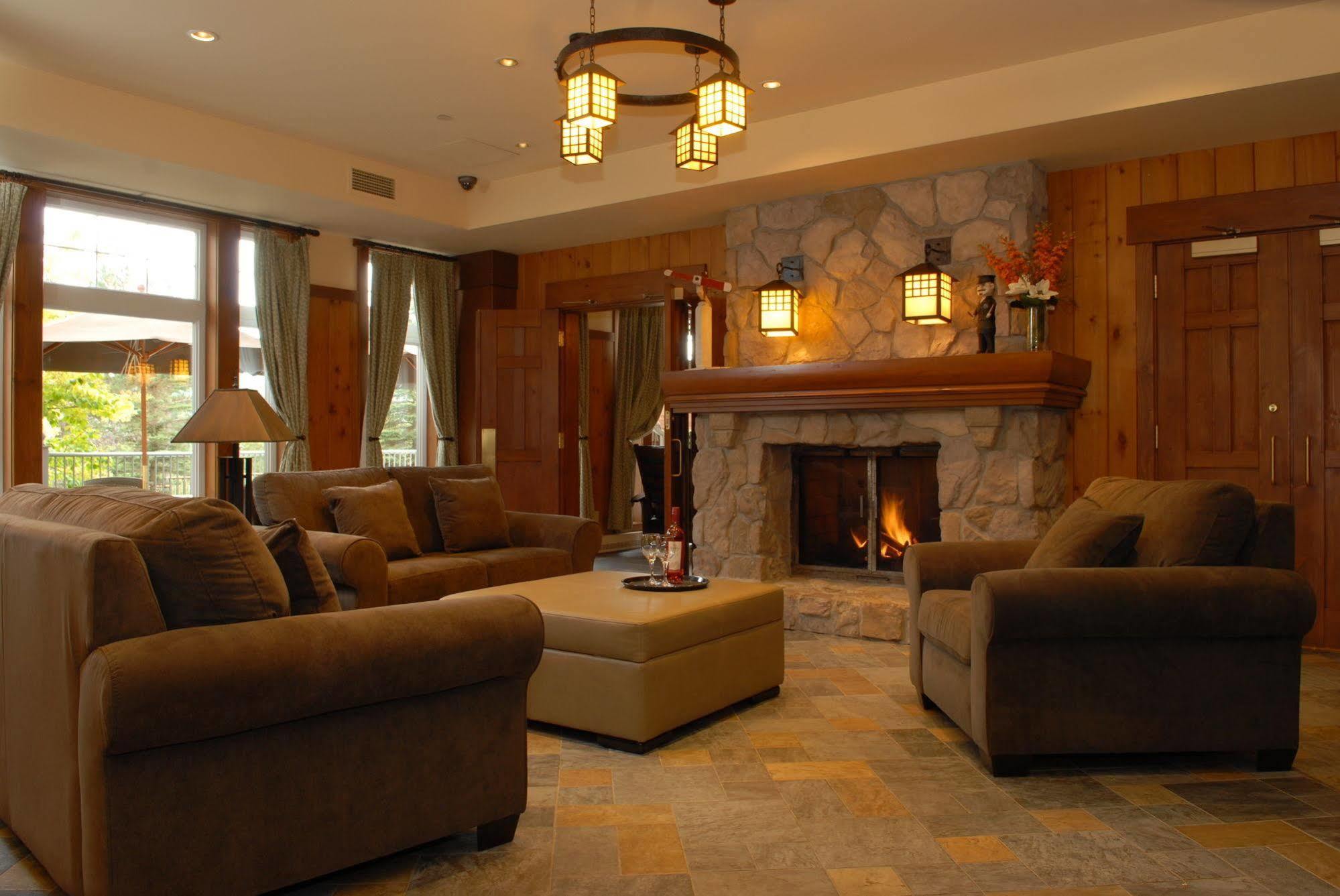 Tour Des Voyageurs Hotel Mont-Tremblant Buitenkant foto